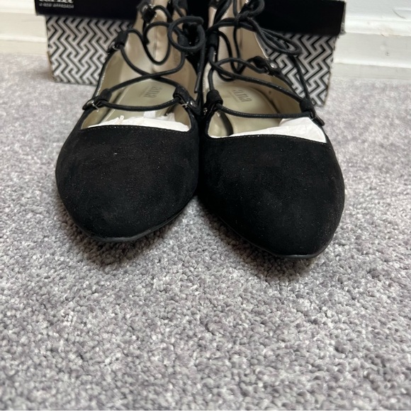 A. N. A. Black suede lace up bow tie pointed Ember Black size 9.5 M comes in box - Picture 2 of 10